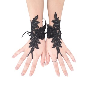 Duty Free Black Lace Fingerless Gloves - Gothic wedding bridal Accessories