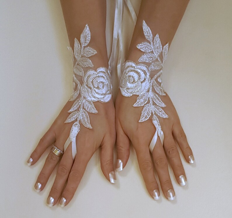 Bridal Glove Ivory Silverembroidered Lace Gloves Etsy