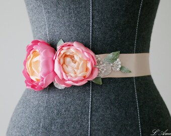 Blush Pink Wedding Sash -Soft pink flower Bridal Sash, Bridesmaid Sash,Big day sash, Bridal Party, Flower wedding belt