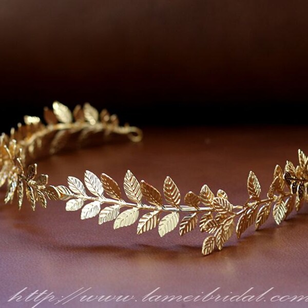 Woodland Queen Golden Wedding Bridal Tiara,wedding Headpiece with gold leaf ,Bridal leaf crown ,Bridal headpiece - Greek hair accessory