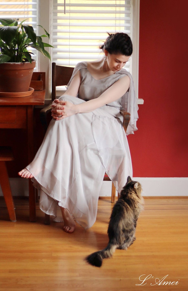 Light gray scoop neckline dress Design by L/'Amei 2016 Custom made Vintage Silk chiffon Bridal BohoBeach Fairy Wedding Dress MX19833930