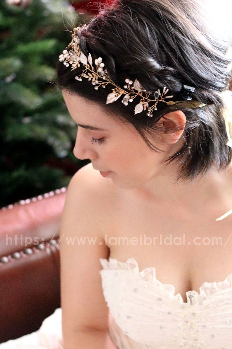 Bridal Headpiece Bridal leaf Headband Heavy beaded Gold leaves Bridal hair vine Boho wedding Bridal Hair Vine Gold wedding hair Halo