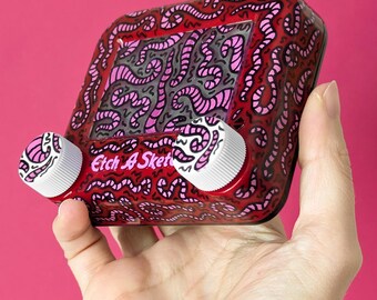 Wurm-Doodle | Etch A Sketch Gekritzelskulptur | erschwingliche Originalkunst
