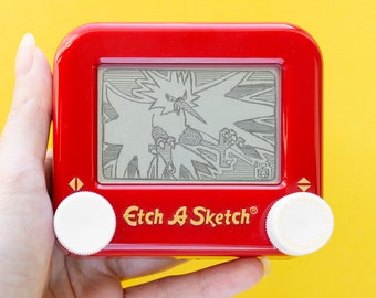 Zapdos Etch A Sketch Kunst | Meme Kunst | Genwunner | Pokemon Dekor | legendäre Vögel Fanart