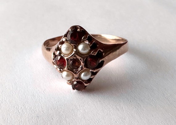 9ct Gold Seed Pearl and Garnet Ring - image 1