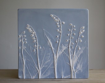 Lily of the Valley in Forget-Me-Not Blue Wedgwood