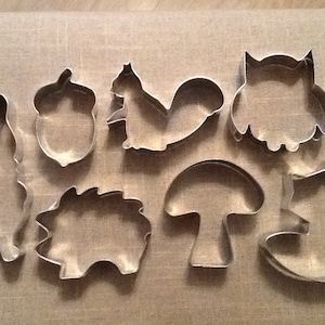 Woodland Cookie Cutters, Set of 7, Gnome, Squirrel, Acorn, Hedgehog, Mushroom, Fox, Owl