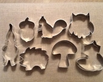 Woodland Cookie Cutters, Set of 7, Gnome, Squirrel, Acorn, Hedgehog, Mushroom, Fox, Owl