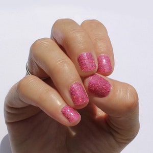 Raspberry Glitter Gel Wraps