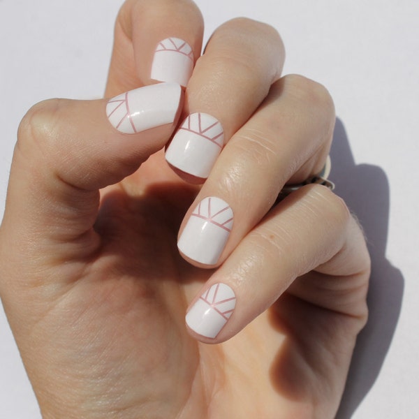 White Indio Heat Activated Nail Wraps