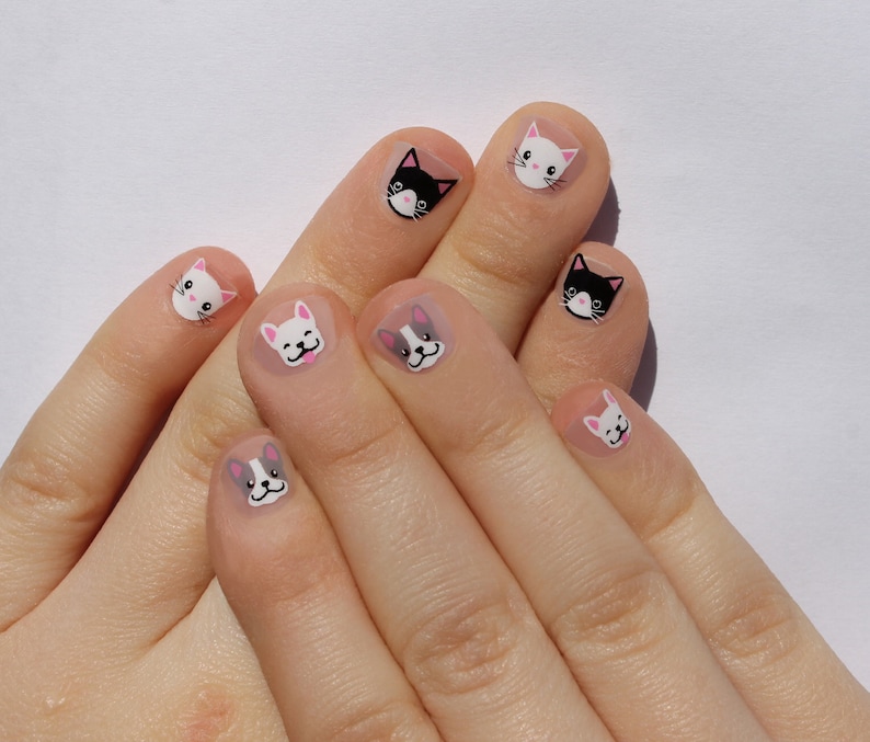 Cats vs Dogs Kids Nail Wraps image 1