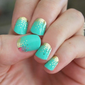 Mint Sparkle Heat Activated Nail Wraps