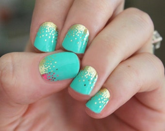 Mint Sparkle Heat Activated Nail Wraps