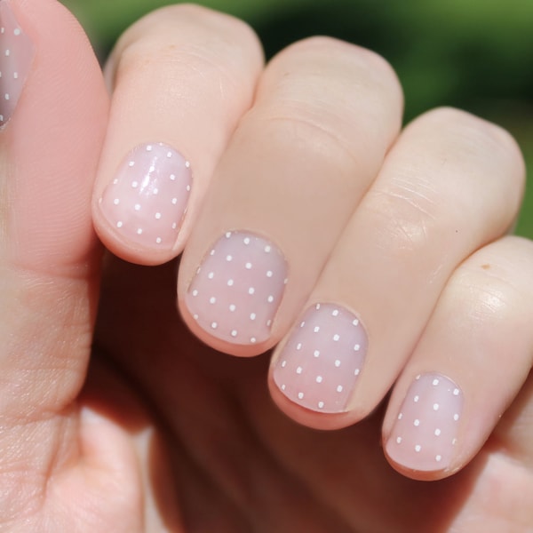 White Swiss Dot Heat Activated Nail Wraps