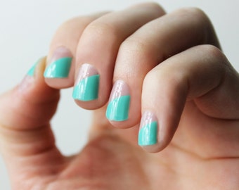 Mint Modern French Heat Activated Nail Wraps