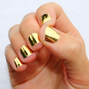 Solid Gold Heat Activated Nail Wraps image 1
