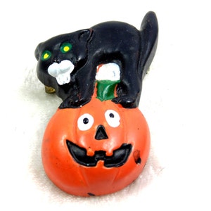 Halloween Pin / Brooch, Black Cat on Jack O' Lantern, Vintage Holiday image 1