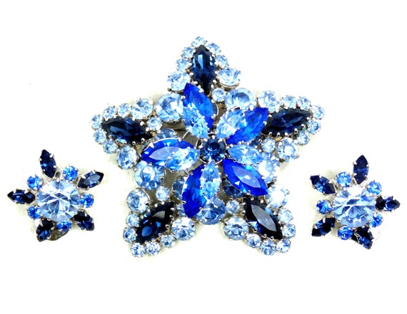 Blaue Sterne Brosche