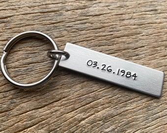 Special day Hand Stamped Aluminum Key Chain Anniversary Date Husband Gift Wife Gift Boyfriend Girlfriend special Date to Remember