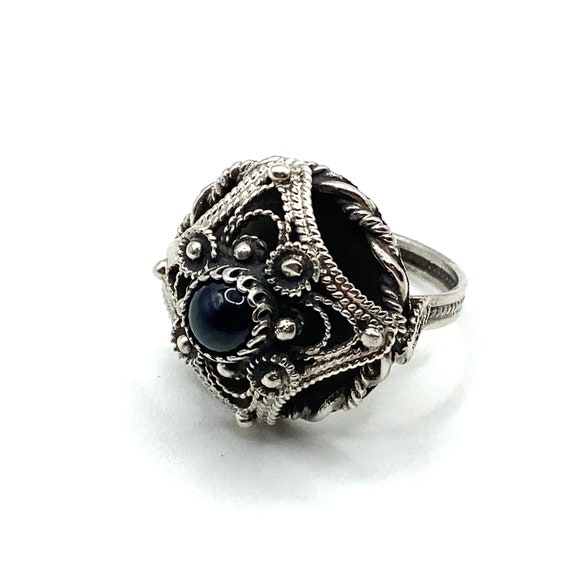 Filigree Star Sapphire Ring - Vol 1