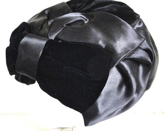 50s BLACK Hat Crescent Hat Half Hat Velvet Satin Bow Dressy 