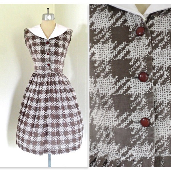 60s MODE O DAY M Brown White dress sheer houndstooth check cotton button front sleeveless summer pleated full skirt sailor collar shirtdress