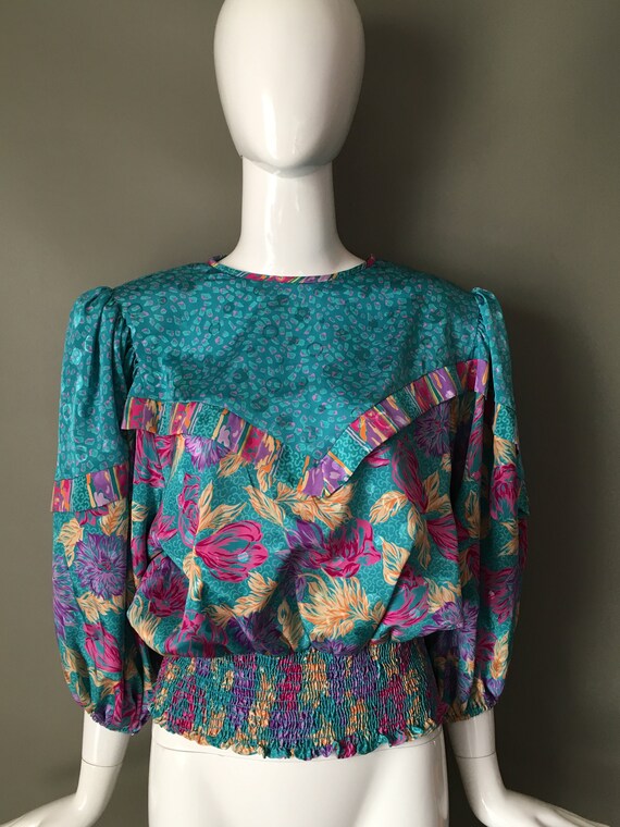 Vtg 80s Poly Satin Bright Carnival Print Smocked W