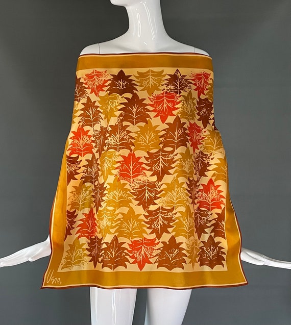 Vintage 70s Vera Orange Red Autumn Print 24 Squar… - image 3