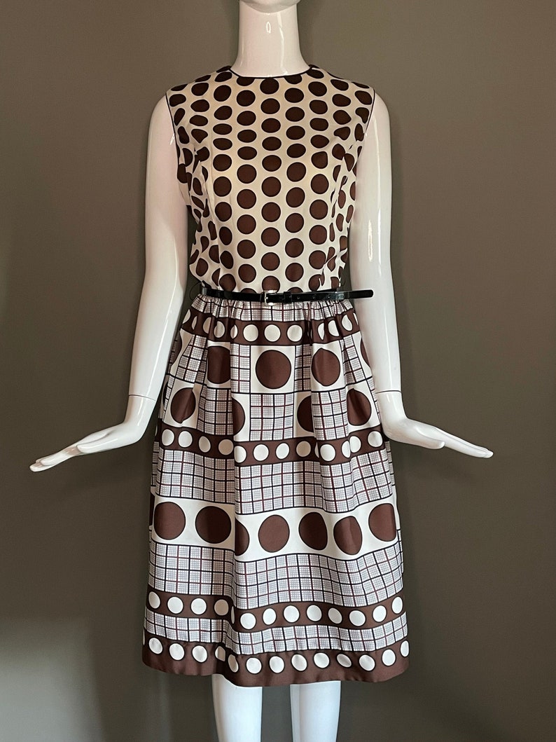 Vtg 70s Parade Label Op Art Oversized Polka Dot Sleeveless Fit & Flare Dress Skinny Belt Hostess Party Excellent Condition M L 