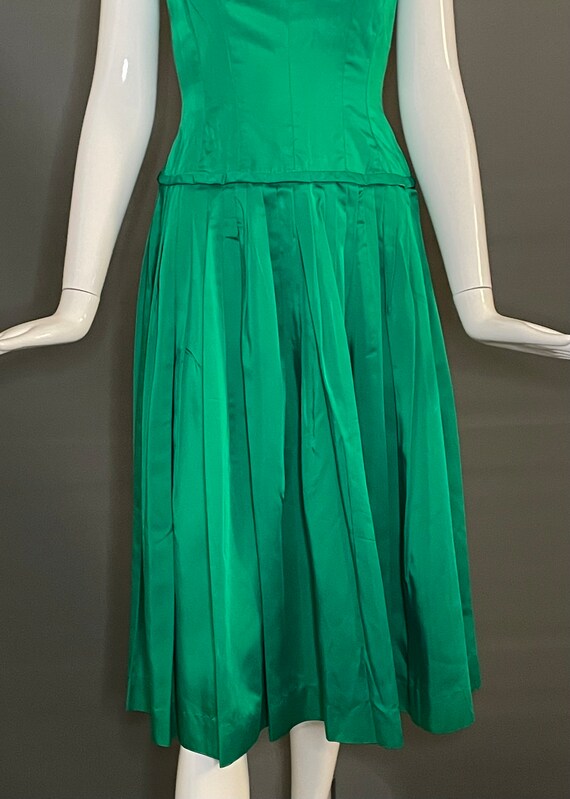 Gorg Vtg 50s 60s Emerald Green Satin Party Dress … - image 6