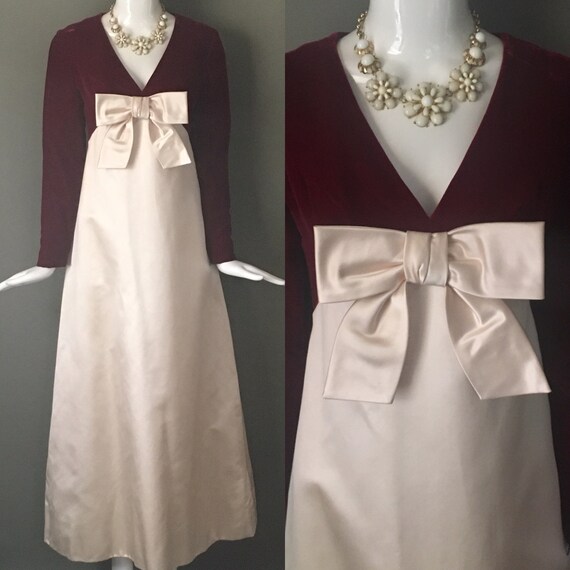 Stunning Vtg Sarmi for Bergdorfs Ivory Silk Cranbe