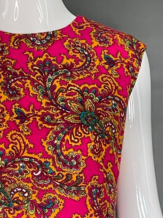 Gorg Vtg 60s Florescent Neon Bright Pink Paisley … - image 8