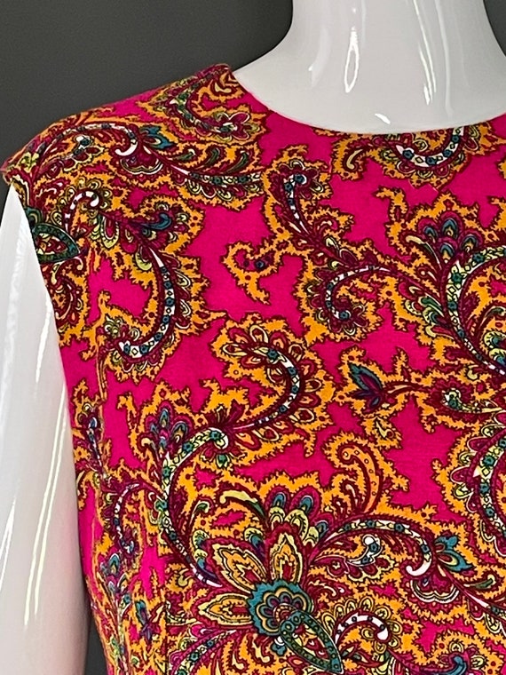 Gorg Vtg 60s Florescent Neon Bright Pink Paisley … - image 7