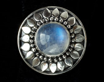 Rainbow Moonstone Sun Ring, Sterling Silver Sun Ring, Rainbow Moonstone Ring, Moonstone Celestial Ring, Silver Moonstone Ring—SUNSHINE