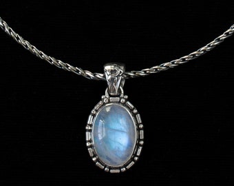 Oval Rainbow Moonstone Balinese Necklace Handcrafted in Sterling Silver: FELINA