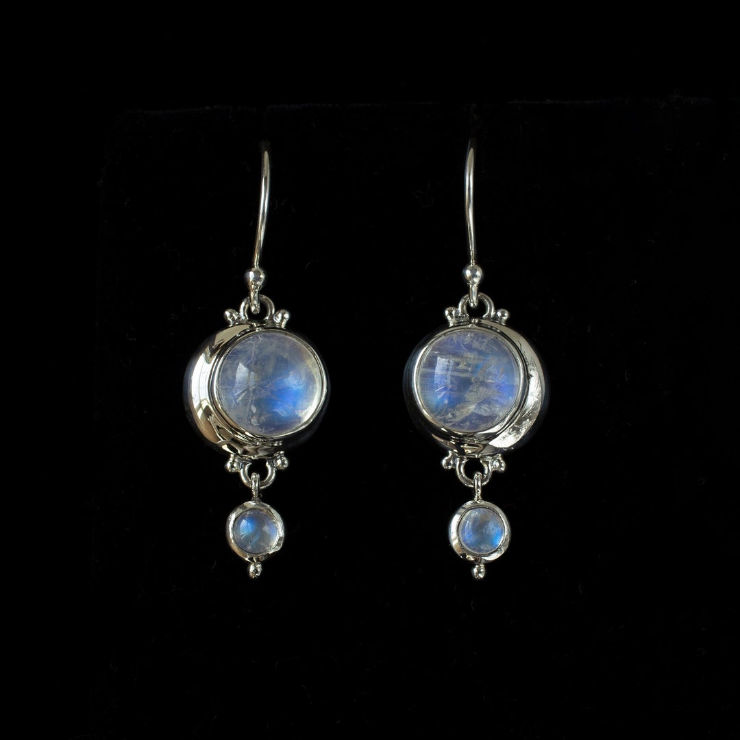 •CRYSTAL CRESCENT• rainbow moonstone + silver earrings
