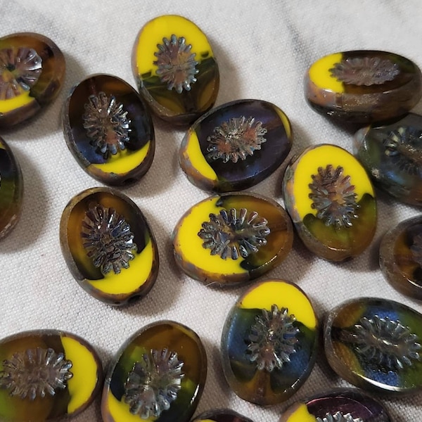 Six 14x10mm oval kiwi Czech glass beads