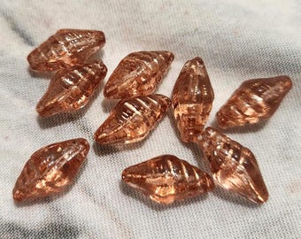 Seis cuentas de vidrio checo con forma de concha marina de 15 x 8 mm
