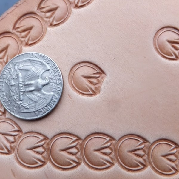 011-13 Horse Hoof Track Border Stamp: Leather Tool, Custom Saddlery (12x13mm)