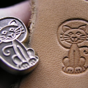 016-03 Little Cat Leather stamp brass work surface with own handle