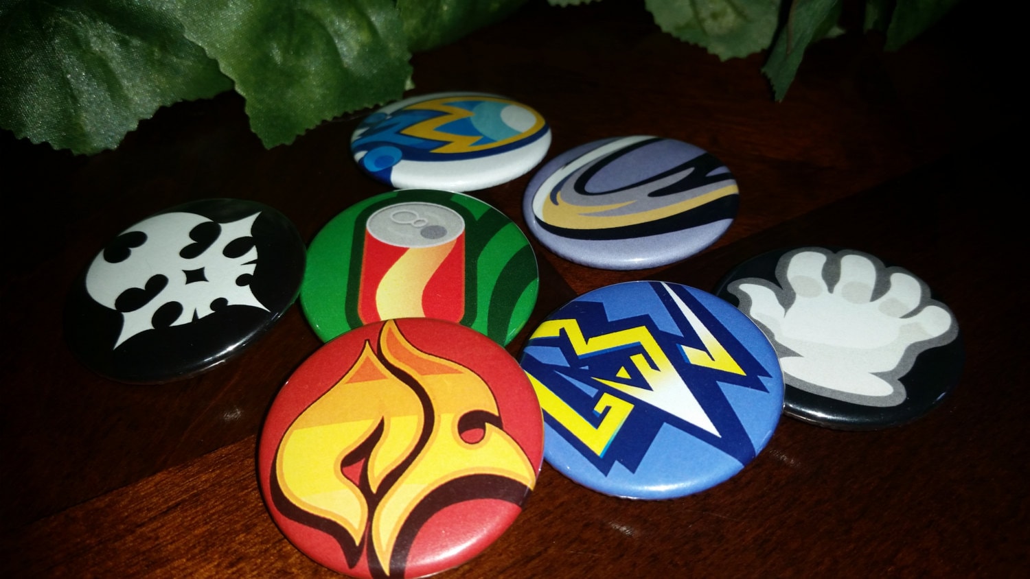 TWEWY Starter Set (8 1-1/2" Pinback Buttons)