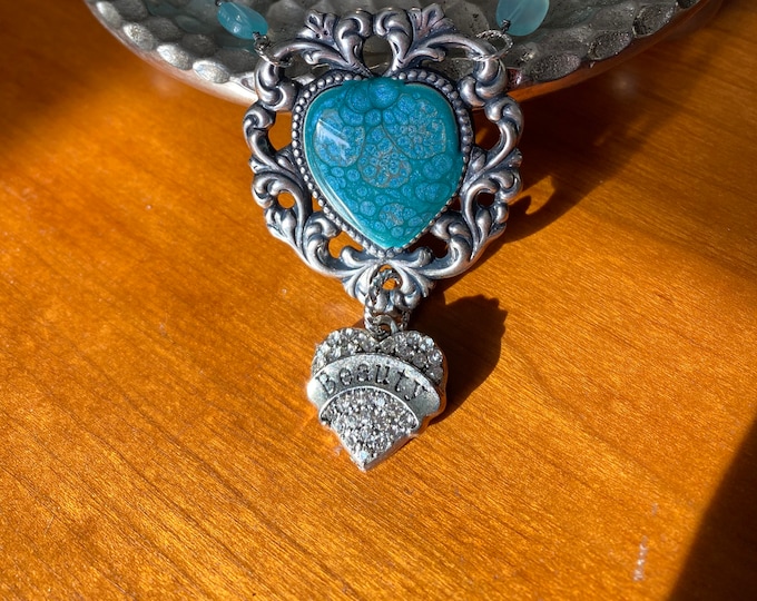 Heart Necklace Victorian Style