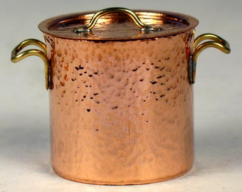 Copper Hammered Medium Pot in 1/12th scale