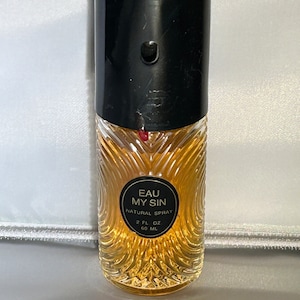&quot;Das &quot;&quot;Eau My Sin Natural Perfume&quot;&quot; ist ein seltener und exquisiter Duft, der in Form eines Parfümsprays oder Eau de Parfum erhältlich ist.&quot;