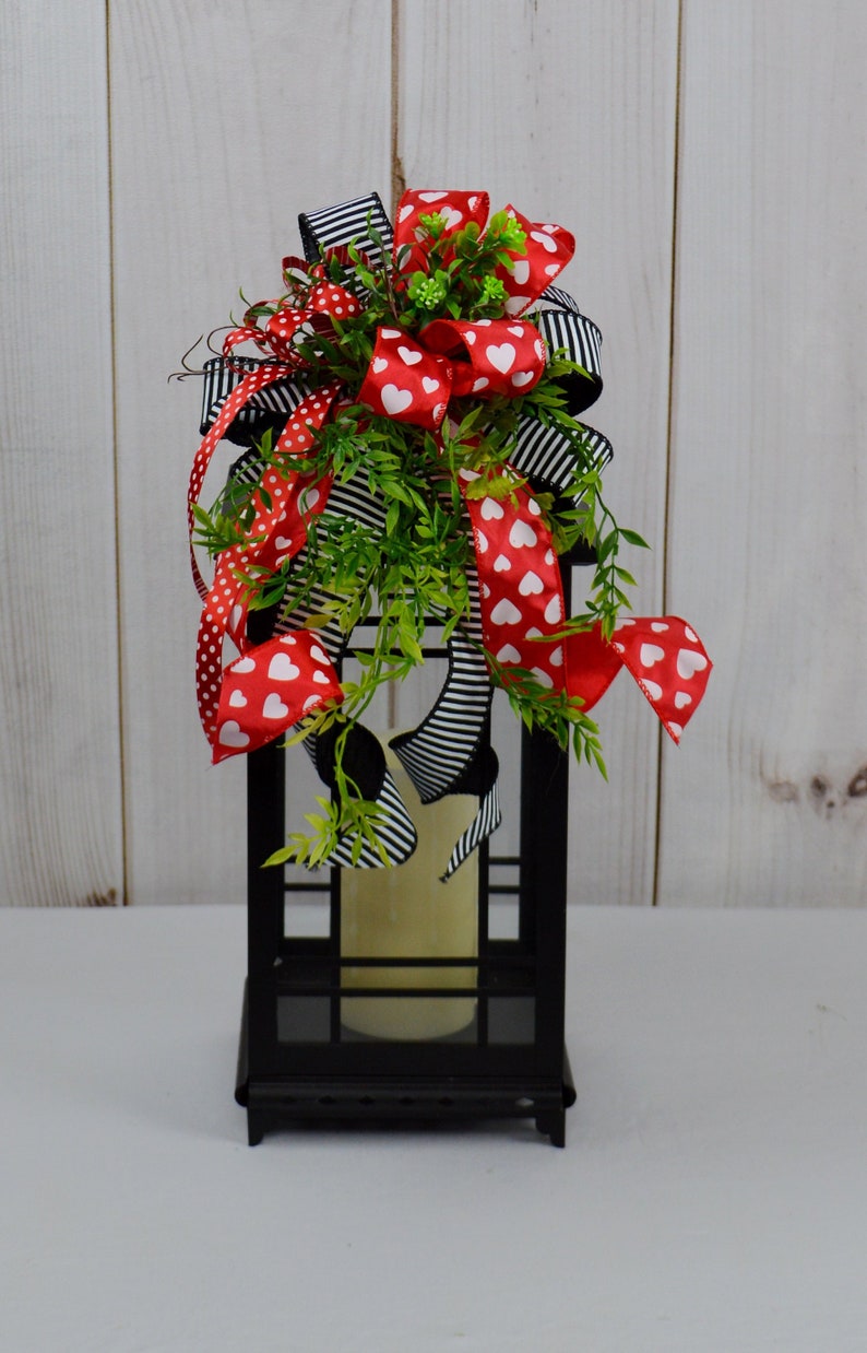 Valentine S Day Lantern Swag Wreath Bow Valentine S Etsy