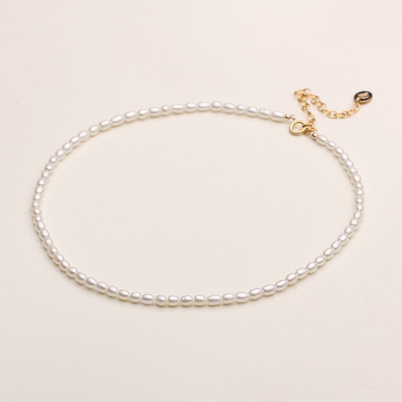 Dainty Pearl Choker Seed Bead Choker Simple Beaded Choker Layering Bead Choker Bridal Jewelry Beaded Pearl Choker Beach Boho Choker