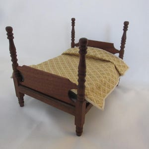 MINIARURE QUILT