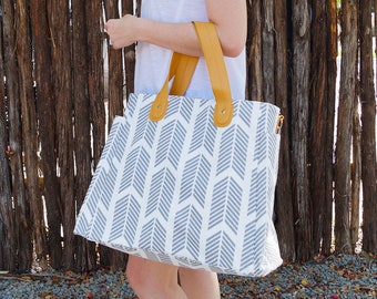 Gray Arrows Weekender Tote Bag - Large Diaper Tote