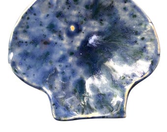 Shell shaped, sea inspired multipurpose, food safe dish, ring dish