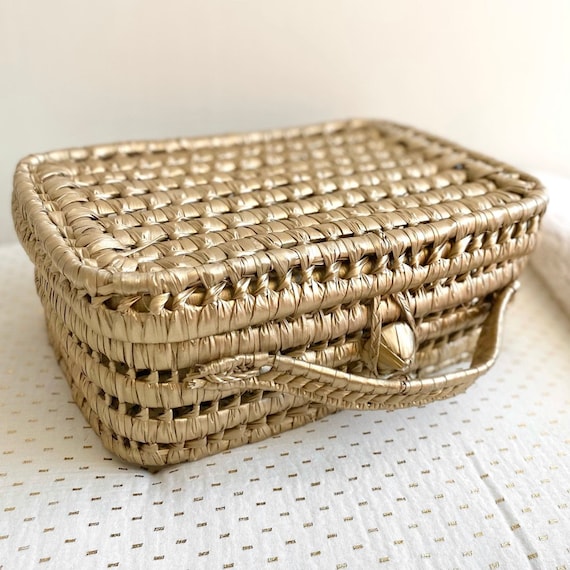 Basket cyrillus new arrivals